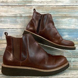 Eurosoft Chelsea Boot Womens 7.5M Brown Faux Leather Wedge Heel Lightweight